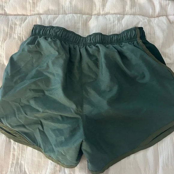 Nike Women's Green Running Shorts - Picture 3 of 3